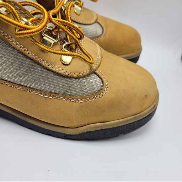Boy’s Timberland Field Boots Wheat Nubuck - Picture 11 of 12